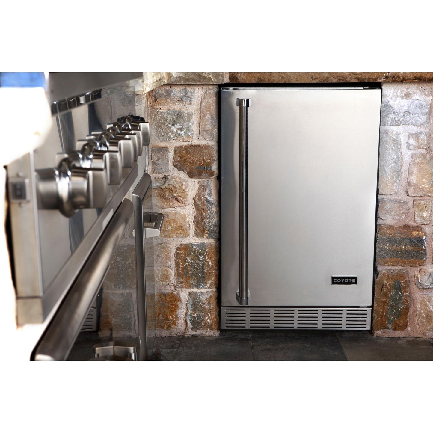 Coyote 24in 5.5cuft Outdoor All Refrigerator C1BIR24-R
