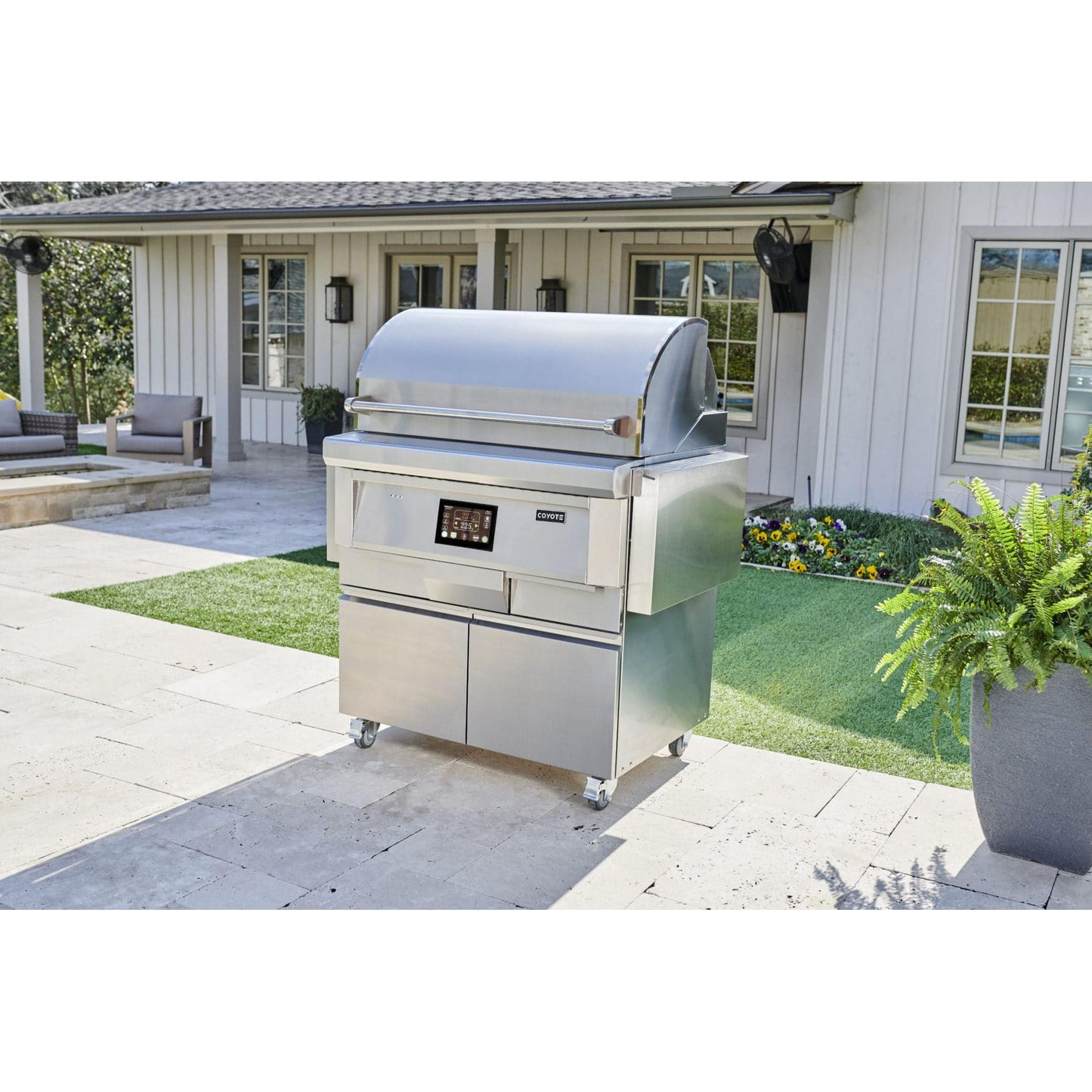 Coyote 36in Freestanding Pellet Grill C1P36-FS