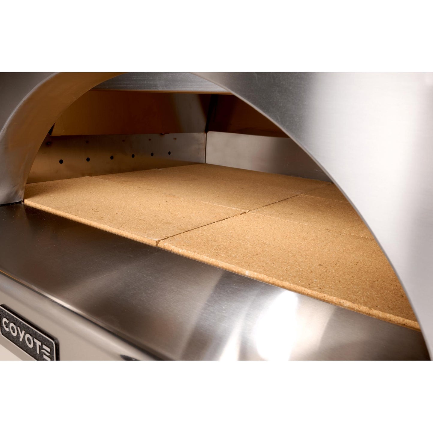 Coyote Wood-fired DUOMO Countertop Outdoor Pizza Oven C1PZ40WC