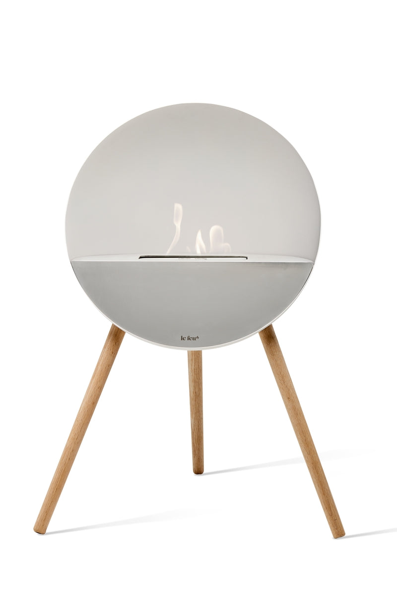 Eye White by Le Feu